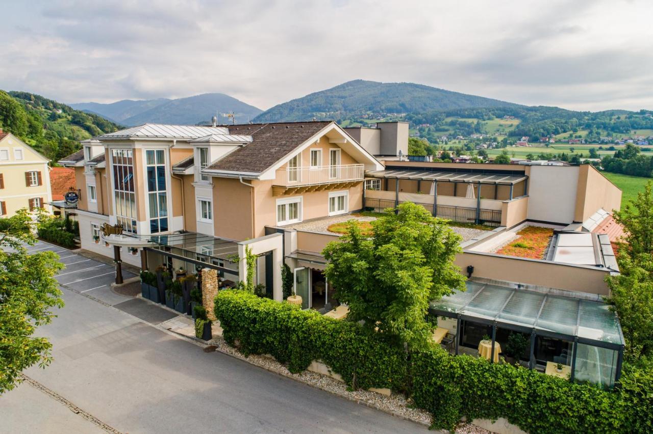 Hotel-Restaurant Allmer Weiz Extérieur photo